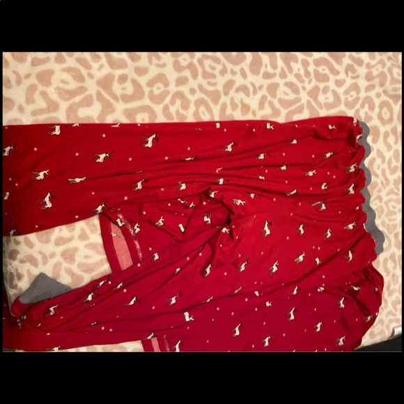 Christmas pjs pants & top - Picture 3 of 3